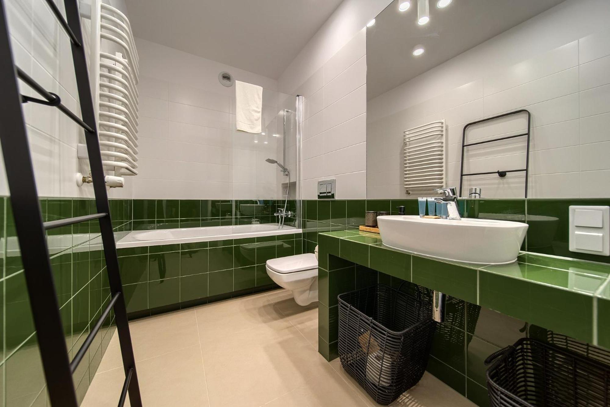 Madalinskiego Deluxe Wroclaw